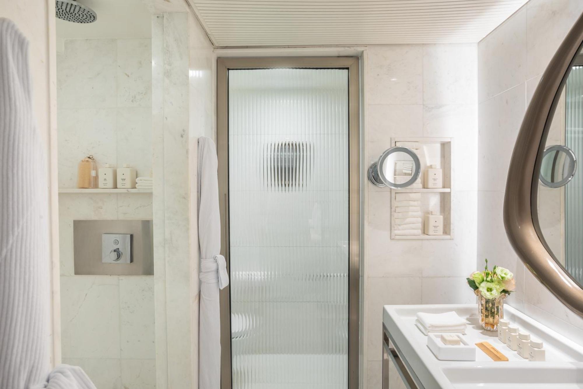 Quarto Twin Superior com Vista para a Área Interna